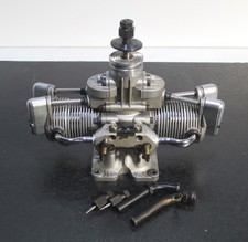 SAITO FA-90T 14.98cc flat twin