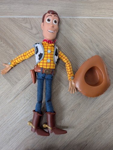 Disney pixar toy - disney, woody