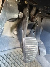 4501AH 1304700 brake pedal