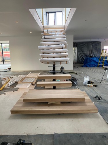 Centre spine staircase solid - staircase,
