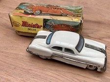 Vintage 1950s Pontiac Minister Delux tin toy  with original box Code 500