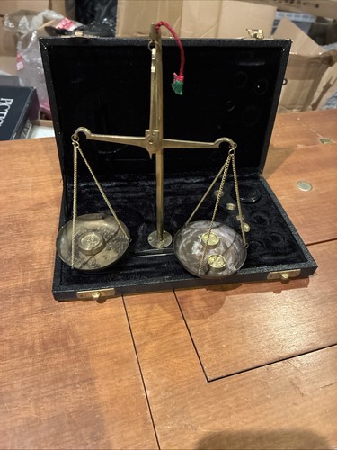 Vintage apothecary scales - apothecary,