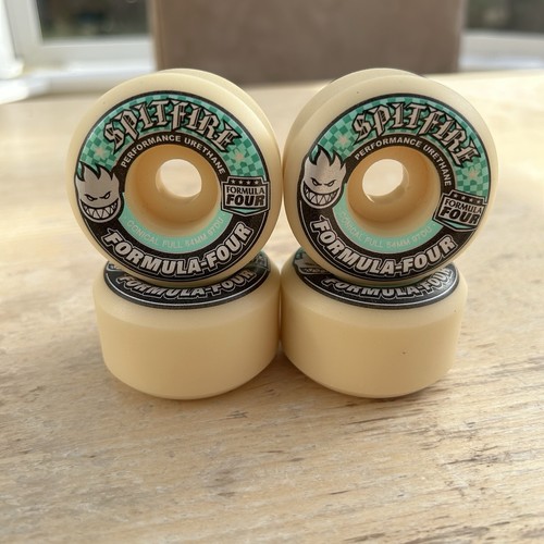 Spitfire formula four - formula, conical