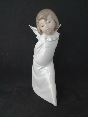 Lladro curious angel - lladro,