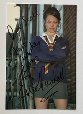 ELLIE PASKELL ( Waterloo Road ) Genuine Handsigned Photograph 6 x 4