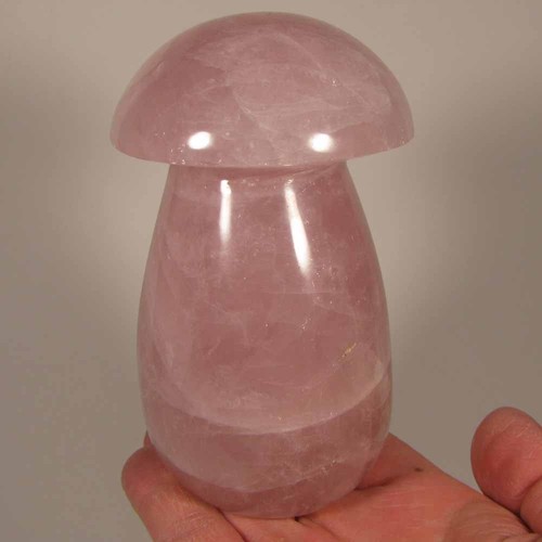 Rose quartz mushroom - 4.8",