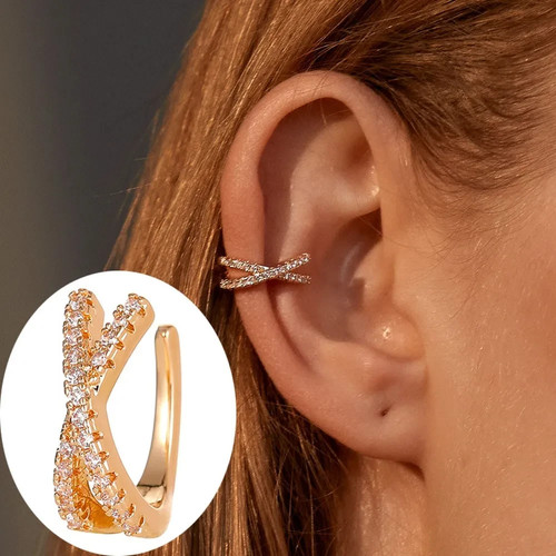 Twisted silver cubic zirconia - silver,