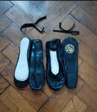 Ballet shoes, black leather
