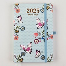 Diary 2025 Day a Page A5