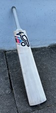 Genuine light kookaburra - genuine, aura