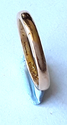 22ct yellow gold ladies - 22ct,
