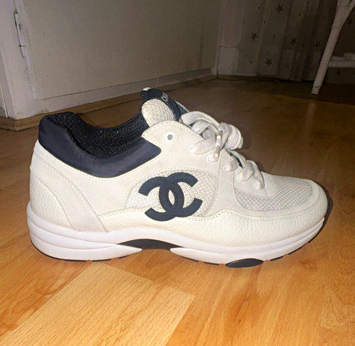 Chanel logo white black - chanel, cc