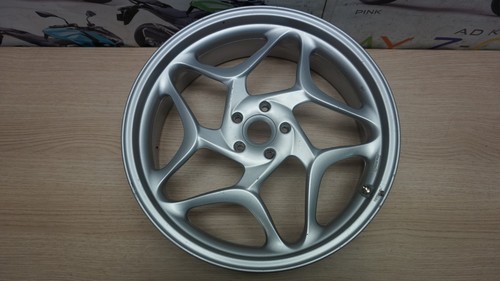 Bmw f800st rear wheel - f800st,