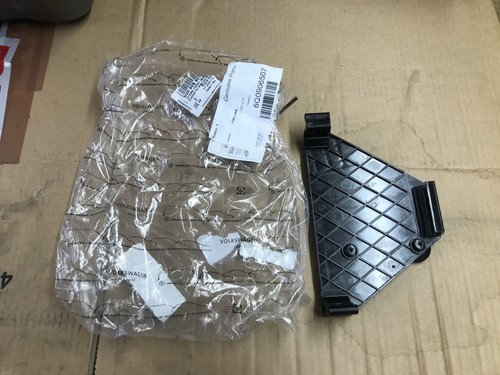 6q0906507 ecu holder - ecu, vw