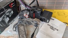 Nikon Coolpix 990 - Boxed /