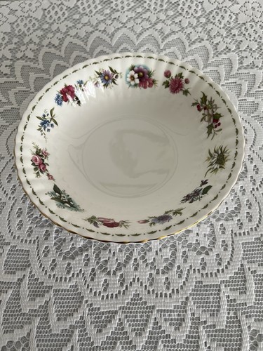 Royal albert bone china flower - royal,