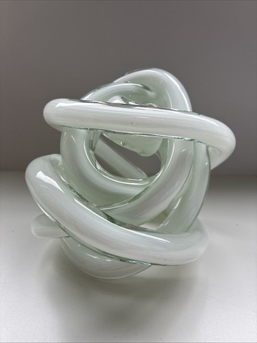 Modern white twisted - modern,