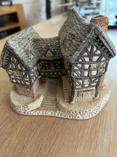 Lilliput lane the tudor manor - the,