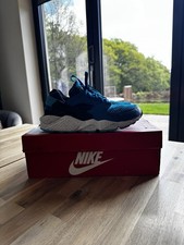 Nike Air Huarache - UK Size 7
