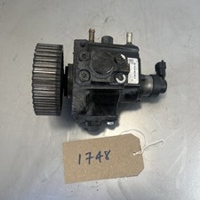 VAUXHALL INSIGNIA / ASTRA 09-15  DIESEL FUEL PUMP 55574632 0445010248