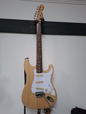 Strat Style Electric Guitar