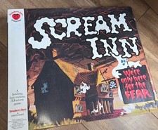 Vintage 70s Scream Inn