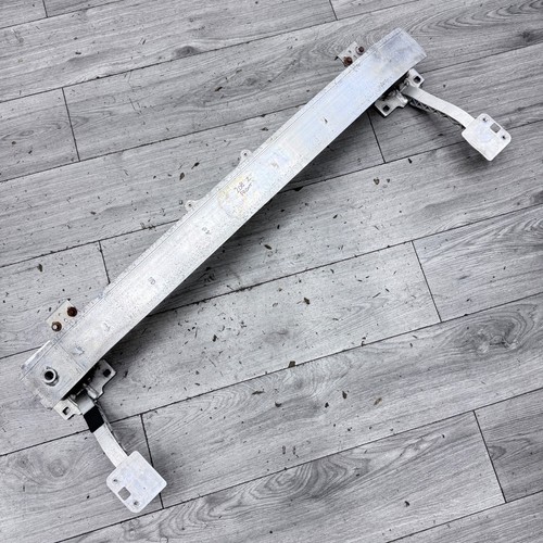 Peugeot 208 mk1 crash - mk1, bar