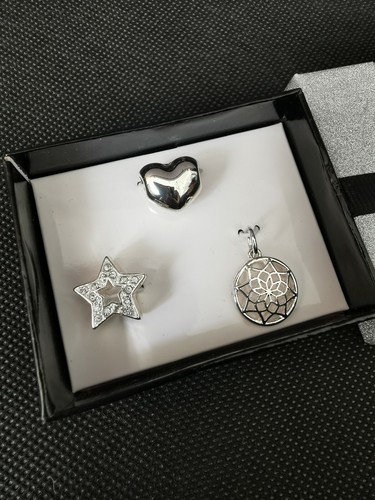Avon silver tone bead - silver,