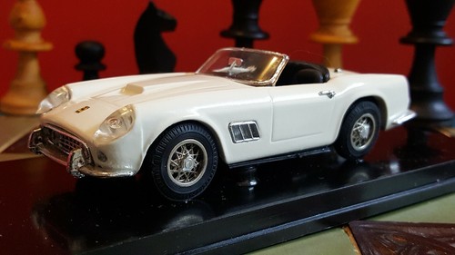 Old cars ferrari - 1/43, 250