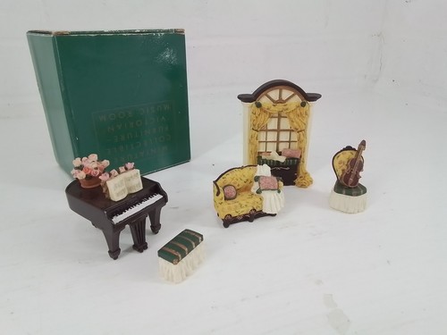 Doll house vintage ceramic - doll,