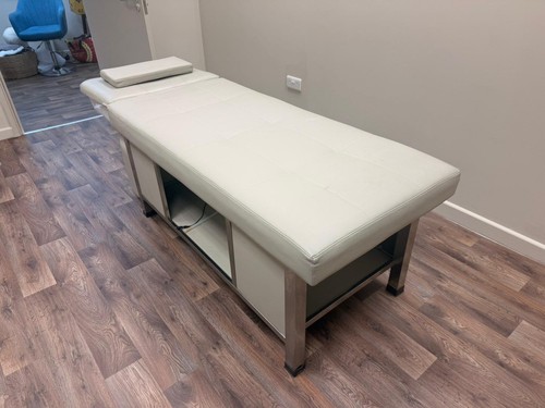 Japanese head spa massage bed - japanese,