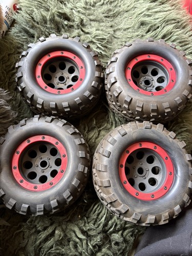 Scale monster truck rc car - 1:8,