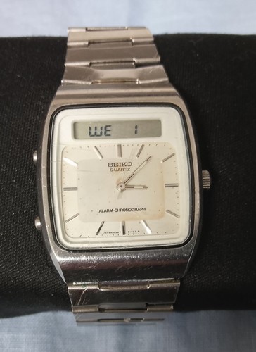 Vintage 1981 seiko quartz - 1981,