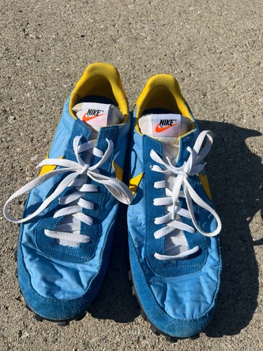 Used nike waffle racer - used,
