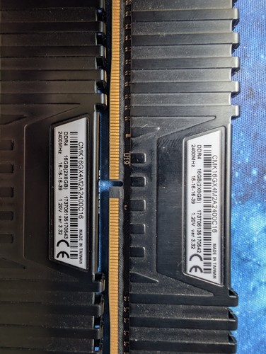 Corsair vengeance lpx - corsair,