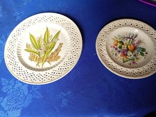 Two Leeds Pottery plates