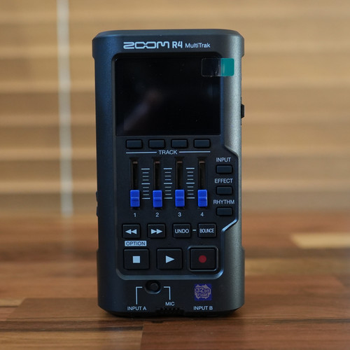 Zoom multitrak 32bit - zoom, r4