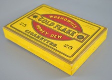 VINTAGE W.D. & H.O. WILLS GOLD