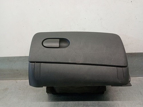 51169262362 glove compartment