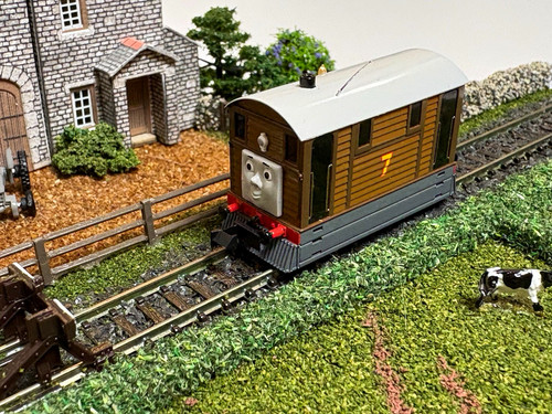 Bachmann gauge toby the tram - bachmann,