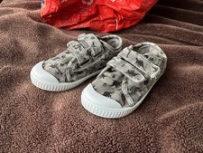 Hook And Loop Grey Size 8