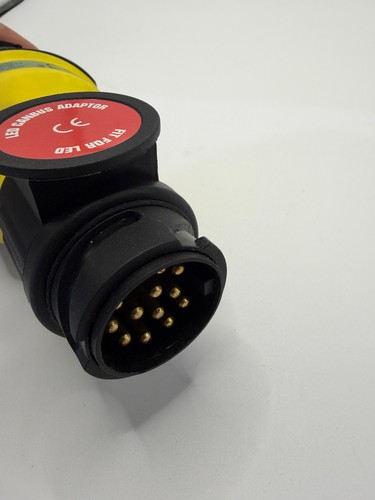 Trailer plug towing hitch - plug,