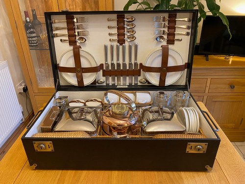 Rare person antique picnic - rare,