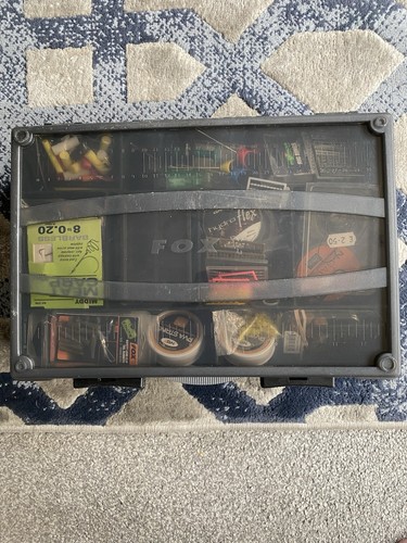 Fox box and contents please - f,
