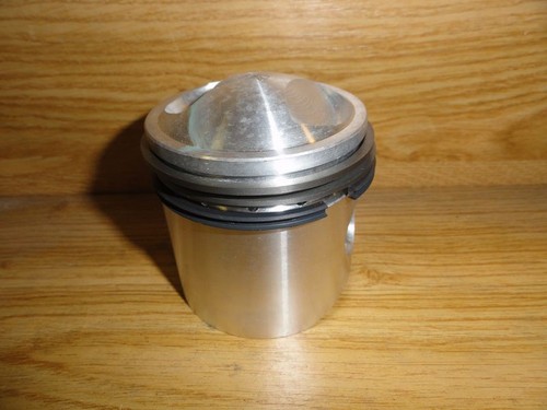 Bmw piston set 5 mm - set, 69.5