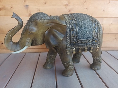Elegant elephant polystone - elegant,