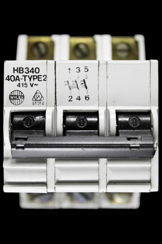 Wylex amp type - amp,