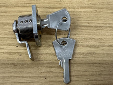 Lambretta D LD Italian Tool Box Lock & 2 Keys Brass bearing, New Old Stock