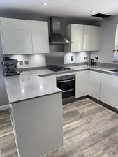 Modern white gloss - white,