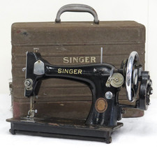 Vintage Singer 128K Sewing